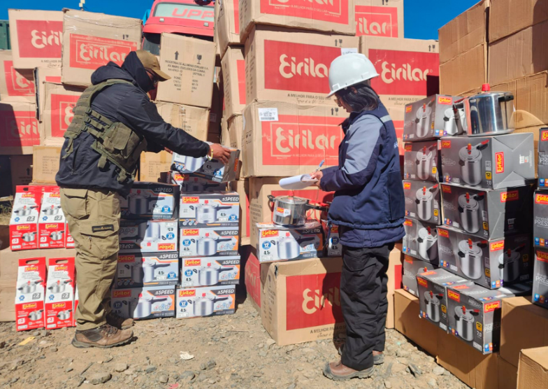 Bolivia Aduana Decomisa Art Culos De Cocina Internados Desde