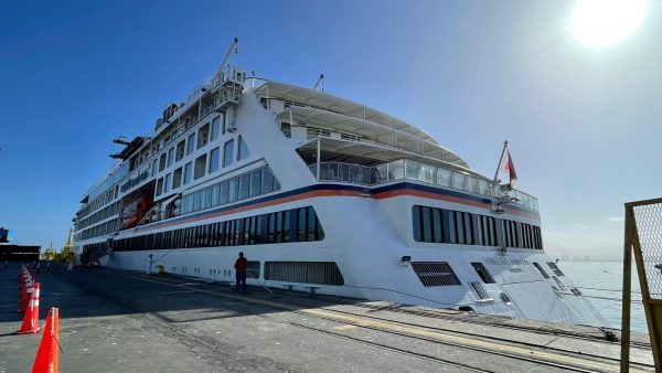 Puerto De Coquimbo Recibe Escala Inaugural Del Hanseatic Inspiration