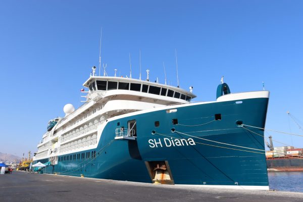 Sh Diana Arriba Por Primera Vez Al Puerto De Antofagasta Portalportuario