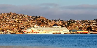 Dos cruceros de Norwegian Cruise Line coincidirán en Chile por primera vez esta temporada