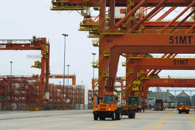 Ecuador: Contecon Guayaquil establece nuevo estándar de eficiencia en operaciones portuarias
