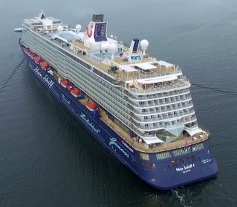 TUI Cruises cancela viajes de tres de sus naves a través del Mar Rojo por motivos de seguridad