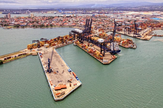 Panamá: Avanza normalización operativa en puertos de Balboa y Cristóbal
