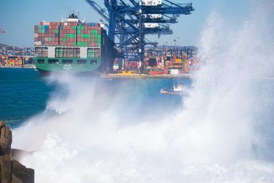 Estudio identifica eventos que más distorsionan la operación en puertos chilenos