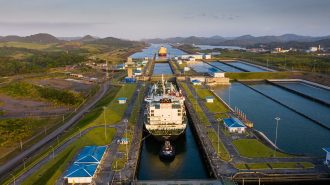 Canal de Panamá ampliará tránsitos de 24 a 32