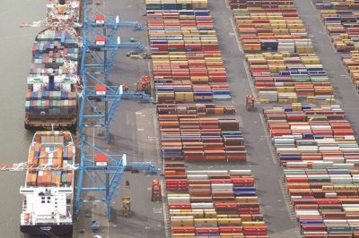 Gran Bretaña inicia controles físicos en puertos a productos alimenticios importados de la UE