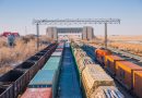 Puerto terrestre fronterizo entre China y Mongolia maneja número récord de vehículos de carga