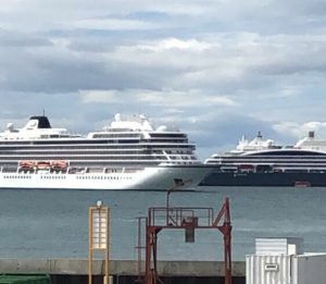 Terminal Arturo Prat de Punta Arenas recibe al crucero Viking Jupiter