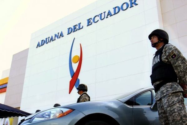 Ecuador Aduana De Guayaquil Anuncia Subasta De Vehículos Confiscados Portalportuario 7688