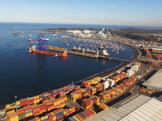 Dirigentes del transporte de carga y MOP buscan solución conjunta para mejorar acceso a Puerto Coronel