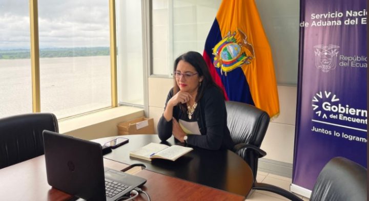 Directora de Aduanas de Ecuador dice que fallo de Ecuapass se produjo por un cortocircuito