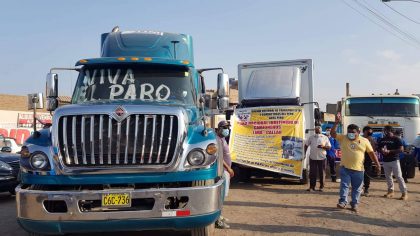 Perú: Transportistas aplazan paro tras alcanzar acuerdo con autoridades