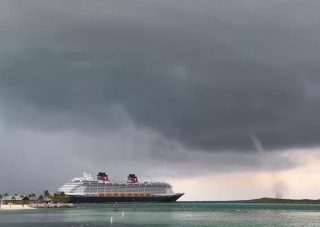Disney Cruise Line evita Puerto de Kusadasi