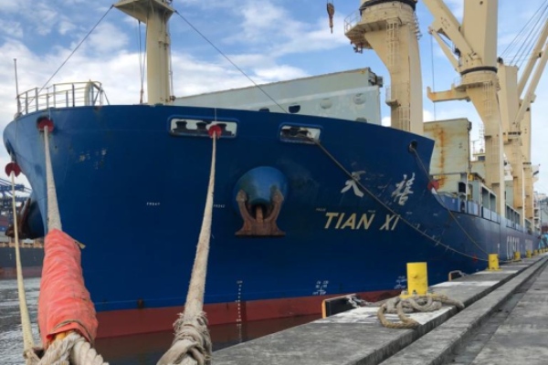 Segunda operação com carga de celulose no Porto de Itajaí