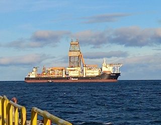 Ian Taylor agencia buque de prospección petrolera en Punta Arenas