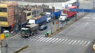 Aseguran que acciones de seguridad en accesos a terminales portuarios del Callao benefician a más de 3.700 camiones por día