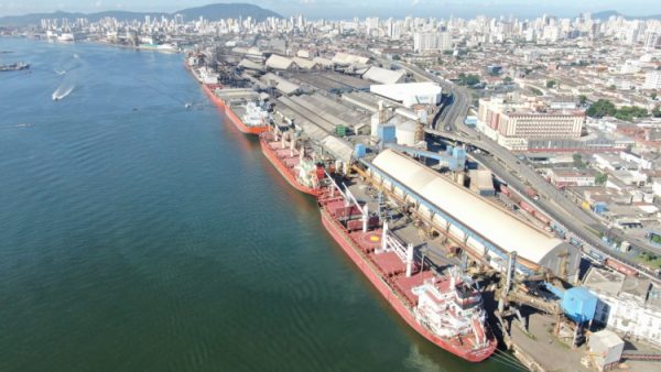 Puertos de Brasil exhiben aumento en el movimiento de carga durante el tercer trimestre