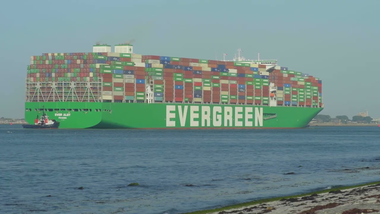 Otro gigante en Rotterdam: El arribo del Ever Alot de 24 mil TEU al principal puerto de Europa