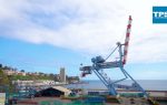 Video: Así fue el desplome controlado de la grúa más antigua de Terminal Pacífico Sur