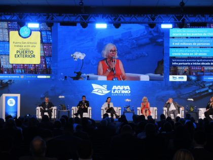 Presentan avances del Puerto Exterior ante líderes de la industria marítima de Latinoamérica