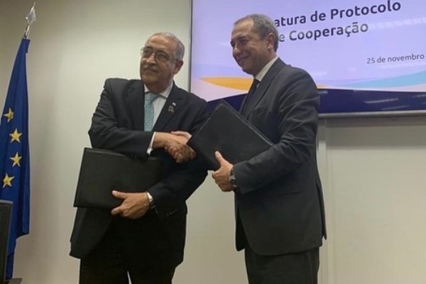 Codeba e Porto de Aveiros firmam acordo bilateral de cooperação em desenvolvimento tecnológico e comercial