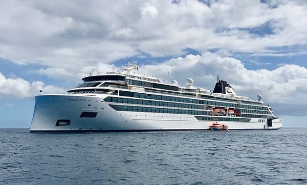 Cruceros Oosterdam, Viking Octantis y Celebrity Infinity visitan Punta Arenas