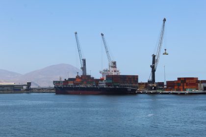 Gobernador de Antofagasta destaca necesidad de potenciar la logística regional y de diversificar las exportaciones
