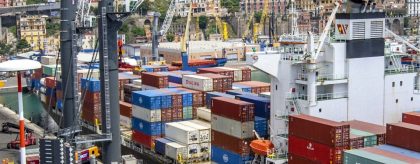 Italia: Salerno Container Terminals suma una nueva grúa LHM 600