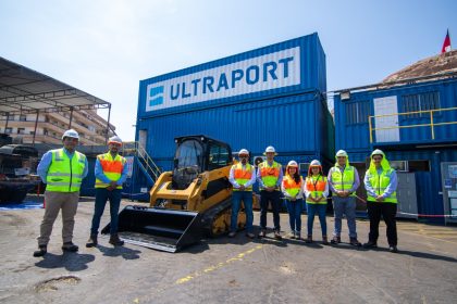 Terminal Puerto Arica y Ultraport adquieren nuevos equipos de mantención y carga