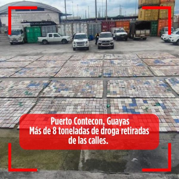 Incautan 8 toneladas de cocaína ocultas en cajas de banano en Contecon Guayaquil