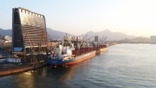 Movimentação de cargas da PortosRio atinge 61,5 milhões de toneladas em 2022