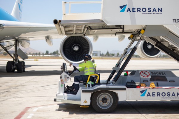 Aerosan acuerda adquisición de empresa logística de carga aérea en Ecuador