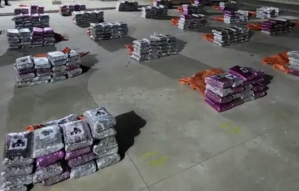 Ecuador: Decomisan contenedor cargado con cerca de 4 toneladas de cocaína en el Puerto de Guayaquil