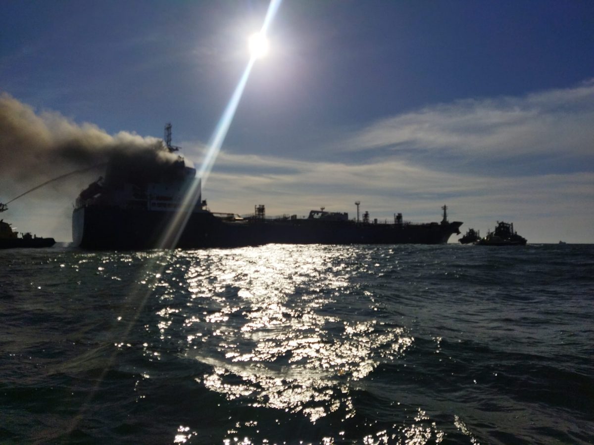 Portugal: Petroleiro Greta K declara incêndio perto da costa da Foz do Douro