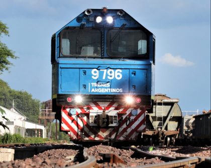 Gobierno de Argentina privatiza empresa ferroviaria enfocada en transporte de carga