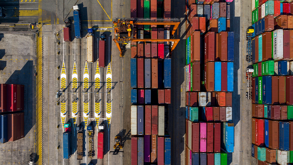 Aduana de Filipinas solicita a las navieras retirar de los puertos los contenedores vacíos Aduana de Filipinas solicita a las navieras retirar de los puertos los contenedores vacíos