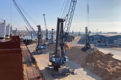 Bergé gestiona un millón de toneladas de zahorra para construcción desde Tarragona a EE.UU.
