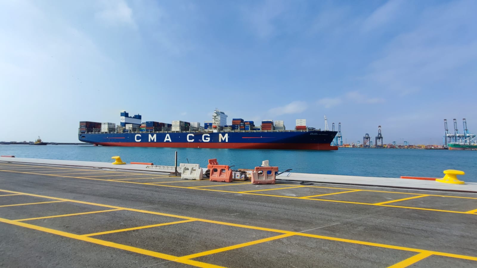 Buque de CMA CGM se convierte en el de mayor tamaño en arribar al