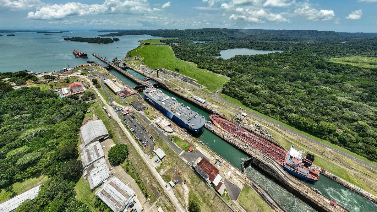Terusan Panama akan meningkatkan operasi transit harian menjadi 24 mulai bulan Januari