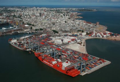 Puerto de Montevideo registra récord de movimiento de contenedores en 2023