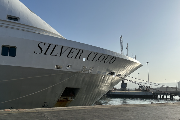 Silver Cloud 1