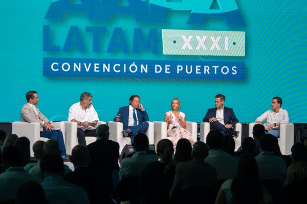 Expertos analizan oportunidades que el nearshoring ofrece a América Latina en Convención de AAPA