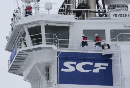 UE propone sancionar al gigante naviero ruso Sovcomflot