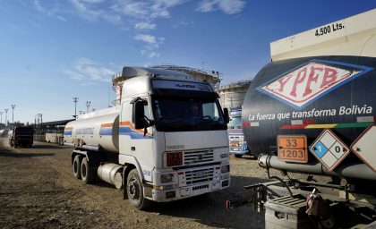 Bolivia recibe 12 millones de litros de combustible desde Chile, Perú, Argentina y Paraguay