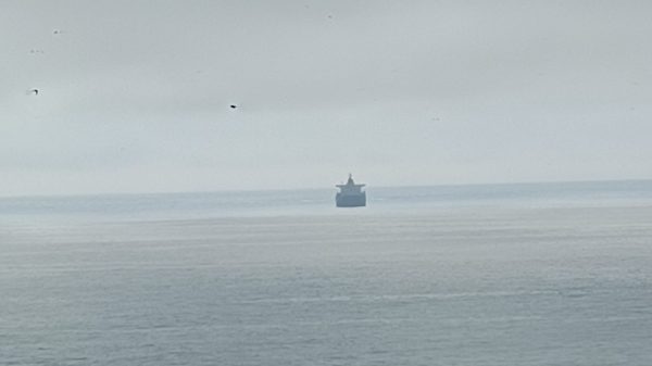 Autoridad Marítima descarta desperfecto en buque que lleva 3 días a la gira en bahía de Valparaíso