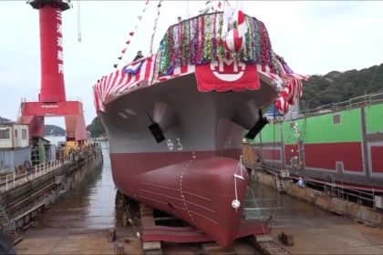 Miura Shipbuilding realiza ceremonia de botadura de granelero