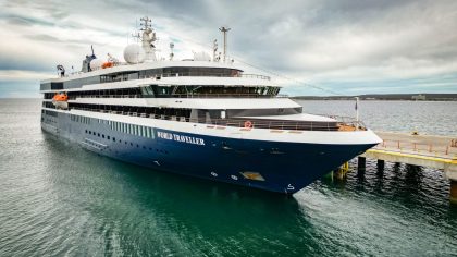Puerto Madryn atiende escala inaugural del crucero World Traveller