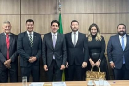CDSA busca inversiones con ministro Costa Filho para impulsar Puerto de Santana