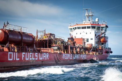Flota fantasma que transporta petróleo sancionado provoca revés en esfuerzos por reducir emisiones