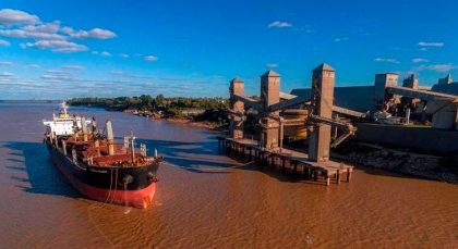 Argentina: Convocan a paro en puertos cerealeros en respuesta a reformas propuestas en "Ley Bases"